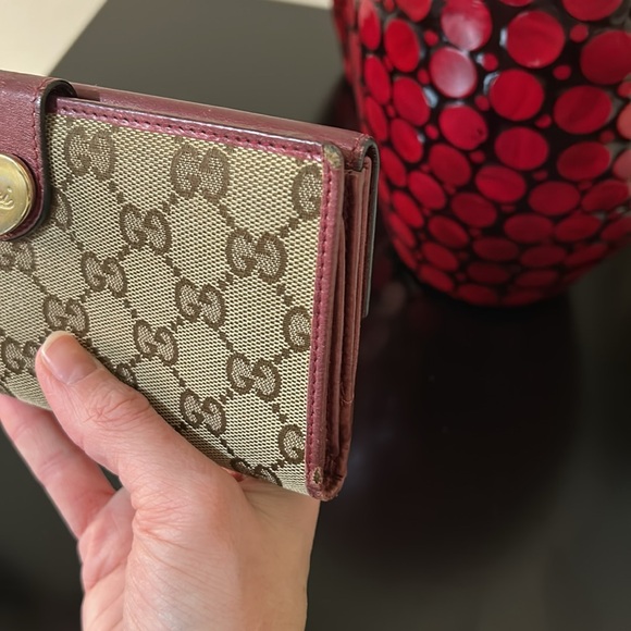 Gucci Heart Clasp GG Monogram Tan and Pink Continental Wallet - Picture 17 of 17